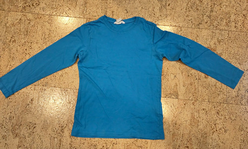 Langarmshirts blau und hose - und,