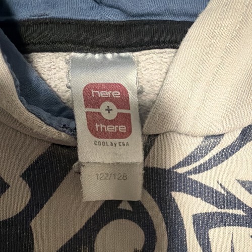 Here there jungen hoodie - +,